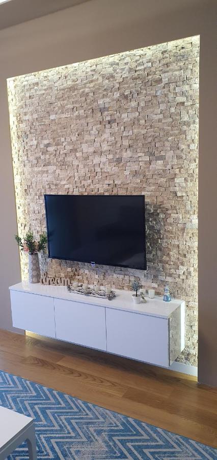 Apartment Sofia, City Centar Подгорица Экстерьер фото