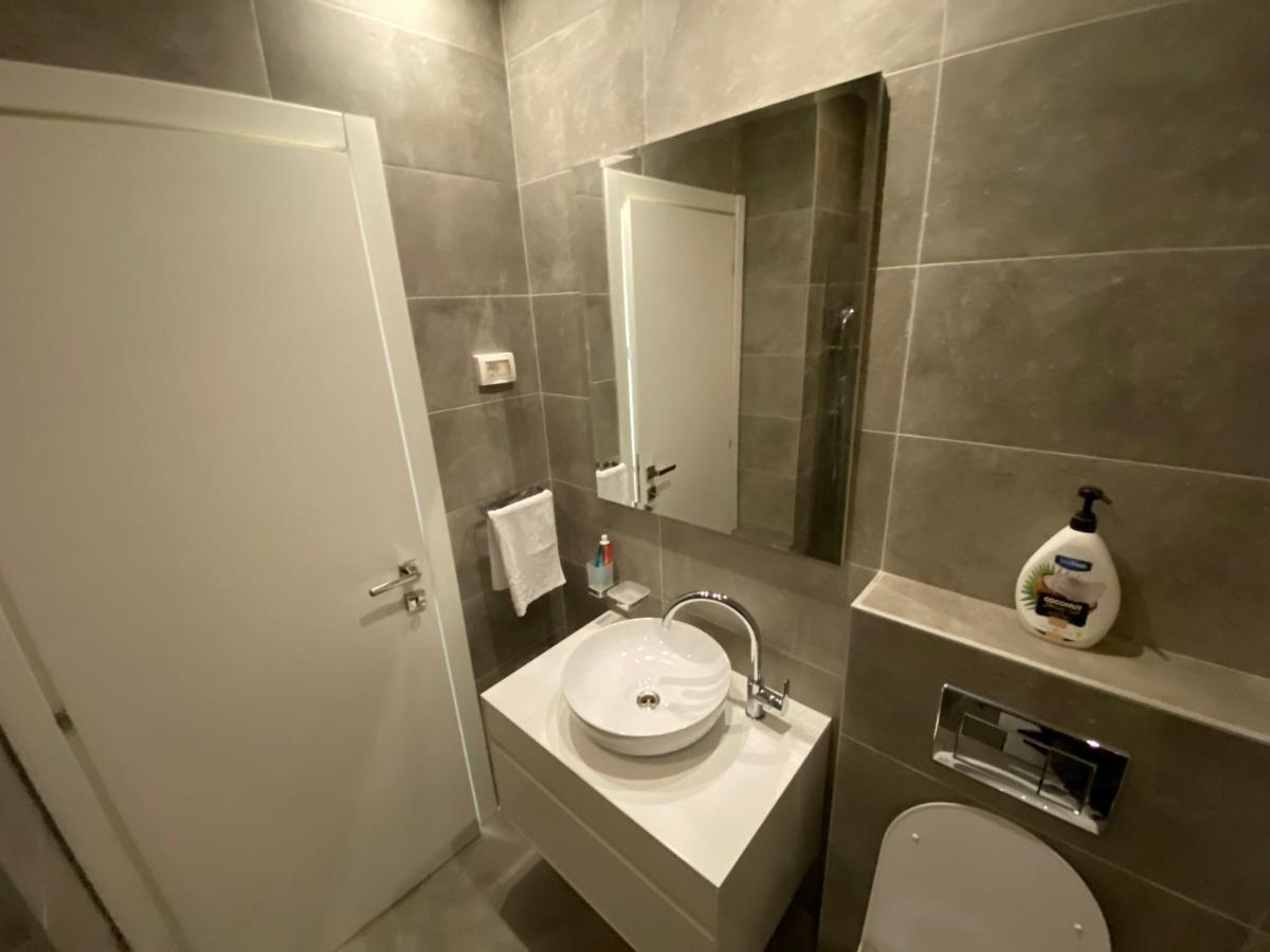 Apartment Sofia, City Centar Подгорица Экстерьер фото
